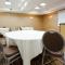 Holiday Inn & Suites Green Bay Stadium by IHG