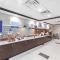 Holiday Inn Express & Suites Baton Rouge East by IHG