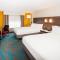 Holiday Inn Express & Suites Litchfield - Litchfield