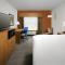 Holiday Inn Express & Suites Bay City, an IHG Hotel - 贝城