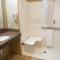 Holiday Inn Express & Suites Northwood by IHG