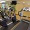 Holiday Inn Express Hotel & Suites Fenton/I-44, an IHG Hotel - 芬顿