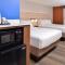 Holiday Inn Express Hotel & Suites Cincinnati - Mason by IHG