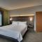 Holiday Inn Express Hotel & Suites Waukegan/Gurnee, an IHG Hotel - Вокіґан