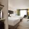 Holiday Inn Express Hotel & Suites Dallas NE - Allen, an IHG Hotel