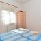 Apartments Edin 1359