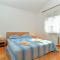 Apartments Edin 1359