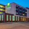 Holiday Inn Express & Suites Platteville by IHG