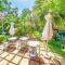 Amper Bo Guest House