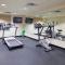 Holiday Inn Express Hotel & Suites Rogers by IHG