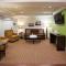Holiday Inn Express Hotel & Suites Rogers, an IHG Hotel - Rogers