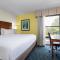 Holiday Inn Express & Suites Wilmington-University Center, an IHG Hotel