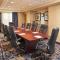 Holiday Inn Express & Suites El Paso Airport by IHG