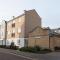 Treeview Apartment- A lovely 2 bed apartment near Colchester North Station by Catchpole Stays - 科尔切斯特