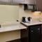 Holiday Inn Express Hotel & Suites Indianapolis W - Airport Area by IHG