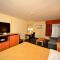 Baymont by Wyndham North Dartmouth Fall River