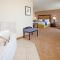 Holiday Inn Express & Suites Madison-Verona, an IHG Hotel - Verona