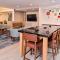 Holiday Inn Express & Suites Lacey - Olympia by IHG