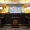 Holiday Inn Express Hotel & Suites Texarkana East by IHG