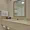 Holiday Inn & Suites Bakersfield by IHG