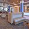 Holiday Inn Express & Suites Omaha Airport, an IHG Hotel - Carter Lake