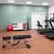 Holiday Inn Express & Suites - Elkhorn - Lake Geneva Area, an IHG Hotel