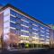 Holiday Inn Hotel & Suites Warren by IHG