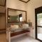 Les Lauriers Eco Hotel