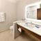 Holiday Inn Express & Suites - Millersburg by IHG