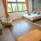 Tonmai Suites