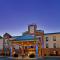 Holiday Inn Express & Suites Lansing-Leavenworth, an IHG Hotel