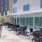 Holiday Inn Express & Suites Mobile - University Area by IHG - موبايل