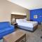 Holiday Inn Express Hotel & Suites Manchester Conference Center, an IHG Hotel