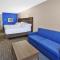 Holiday Inn Express Hotel & Suites Manchester Conference Center by IHG