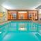 Holiday Inn Express Hotel & Suites Manchester Conference Center by IHG