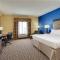 Holiday Inn Express Tower Center New Brunswick, an IHG Hotel - Ист-Брунсвик