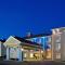 Holiday Inn Express & Suites New Buffalo, MI by IHG