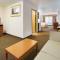 Holiday Inn Express Hotel & Suites Marion, an IHG Hotel - Marion