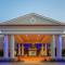Holiday Inn Express & Suites Vandalia by IHG