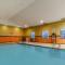 Holiday Inn Express Hotel & Suites Vinita by IHG