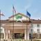 Holiday Inn Express & Suites Dinuba West by IHG