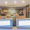 Holiday Inn Express & Suites Lake Havasu - London Bridge by IHG