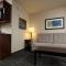 Holiday Inn Express & Suites Omaha South Ralston Arena, an IHG Hotel