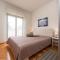 Beachfront apartment Lostura