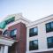 Holiday Inn Express & Suites Morton Peoria Area, an IHG Hotel - Morton