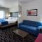 Holiday Inn Express & Suites Birmingham South - Pelham, an IHG Hotel