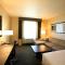 Holiday Inn Express & Suites Anaheim Resort Area by IHG