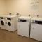 Holiday Inn Express & Suites Washington - Meadow Lands by IHG