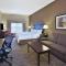 Holiday Inn Express & Suites Washington - Meadow Lands by IHG