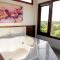 Las Piedras VIP Lodging